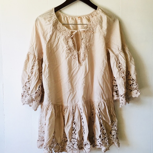 Express Tops - • gorgeous boho crochet lace express tunic •